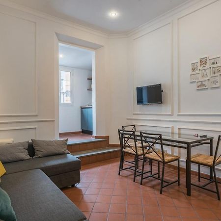 Joivy Trevi Fountain'S Relais Daire Roma Dış mekan fotoğraf